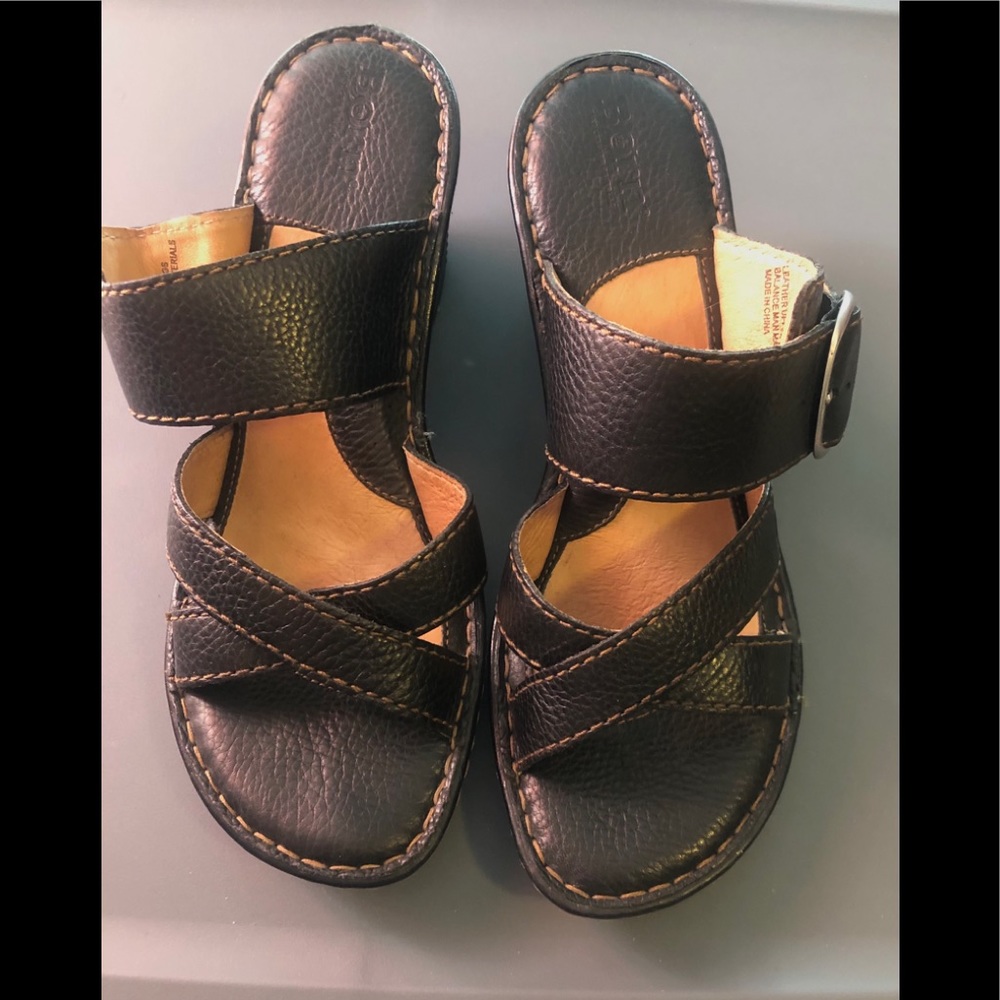 REDUCED !!!!Born Black leather sandals